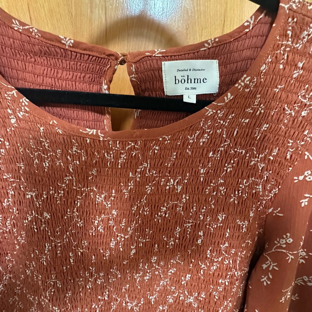 Dress only used once, great for pictures - Picture 2 of 2